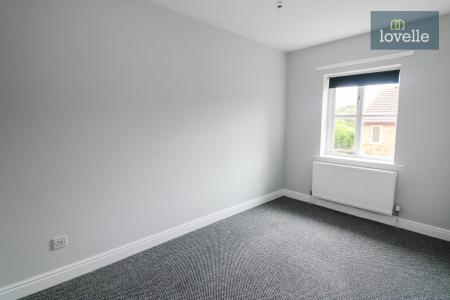 2 bedroom End of terrace house for sale in Parsons Halt, Louth, LN11