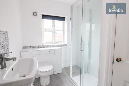 2 bedroom End of terrace house for sale in Parsons Halt, Louth, LN11