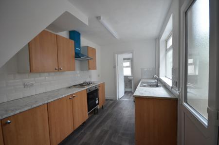 3 bedroom Terraced House to let in Harold Street, Grimsby, DN32