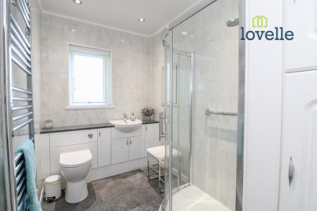 2 bedroom Detached bungalow for sale in Church Lane, Holton-le-Clay, DN36