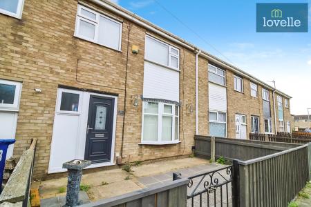 3 bedroom Terraced House for sale in Westerdale Way, Willows, Grimsby, DN37