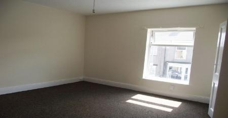 3 bedroom Terraced House to let in Sidney Street, Cleethorpes, DN35