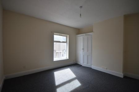 3 bedroom Terraced House to let in Sidney Street, Cleethorpes, DN35