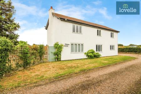 3 bedroom Detached house for sale in Little Becks, Laceby, DN37