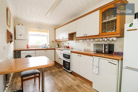 1 bedroom Flat for sale in Briar Lane, Scartho, Grimsby, DN33