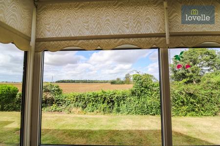 1 bedroom Flat for sale in Briar Lane, Scartho, Grimsby, DN33