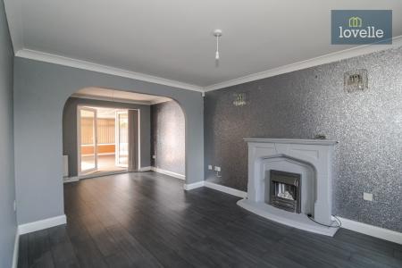 4 bedroom Detached house for sale in Lauridson Close, Laceby, DN37