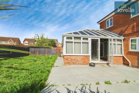 4 bedroom Detached house for sale in Lauridson Close, Laceby, DN37