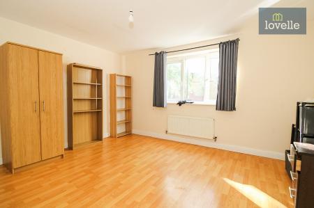 3 bedroom Town house for sale in Alexandra Wharf, Grimsby, DN31