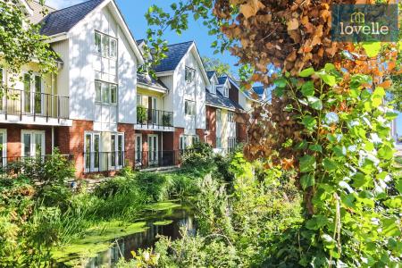 3 bedroom Town house for sale in Alexandra Wharf, Grimsby, DN31