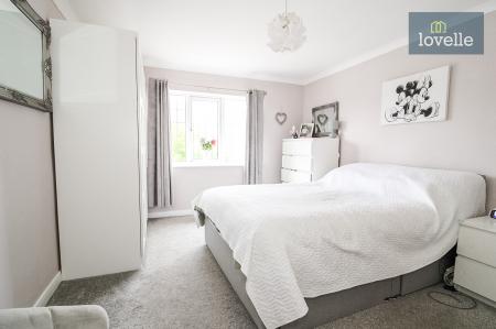 3 bedroom Semi-detached house for sale in Faulding Way, Grimsby, DN37