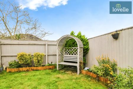 3 bedroom Semi-detached house for sale in Faulding Way, Grimsby, DN37