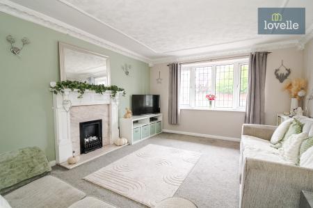 3 bedroom Semi-detached house for sale in Faulding Way, Grimsby, DN37