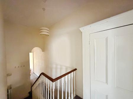 1 bedroom Flat to let in Hainton Avenue, Grimsby, DN32