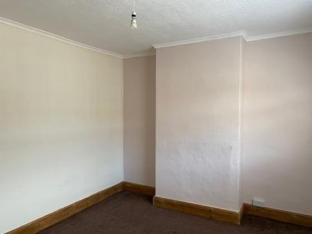3 bedroom Terraced House to let in Barcroft Street, Cleethorpes, DN35