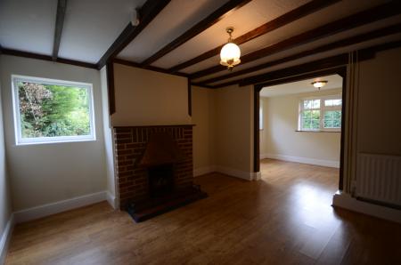 3 bedroom Detached house to let in Church Lane, Keelby, DN41