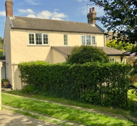 3 bedroom Detached house to let in Church Lane, Keelby, DN41