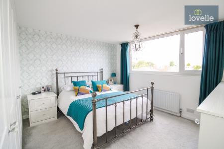 3 bedroom Semi-detached house for sale in Mount Pleasant, Holton-le-Clay, DN36