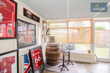 4 bedroom Semi-detached house for sale in Portland Avenue, Grimsby, DN32