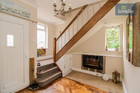 4 bedroom Semi-detached house for sale in Portland Avenue, Grimsby, DN32