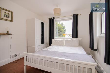 4 bedroom Semi-detached house for sale in Portland Avenue, Grimsby, DN32