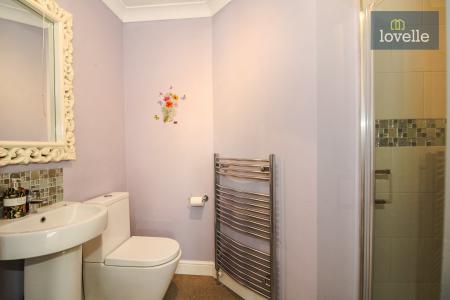 4 bedroom Detached house for sale in Beck Farm Mews, Barnoldby Le Beck, DN37