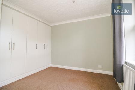 2 bedroom Flat for sale in Belraith Mews, Barnoldby Road, Waltham, DN37