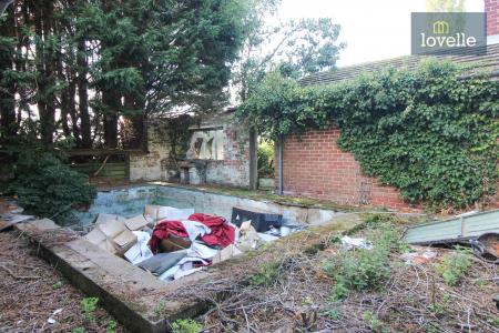 4 bedroom Detached bungalow for sale in Louth Road, North Cockerington, LN11