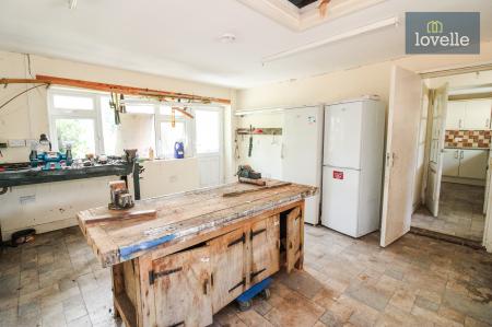 4 bedroom Detached bungalow for sale in Louth Road, North Cockerington, LN11