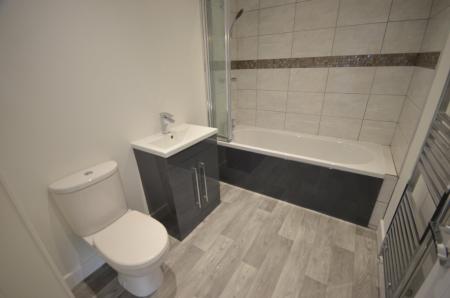 1 bedroom Terraced House to let in The Cedars, Eastern Inway, Grimsby, DN34