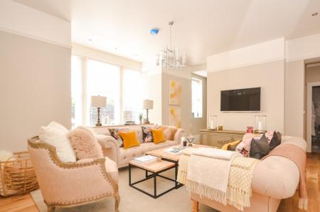 2 bedroom Flat for sale in Hazelmere House, Welholme Avenue, Grimsby, DN32