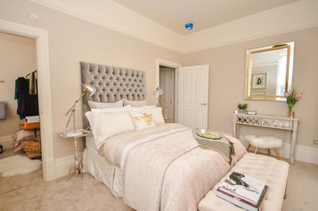 2 bedroom Flat for sale in Hazelmere House, Welholme Avenue, Grimsby, DN32