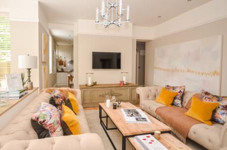 2 bedroom Flat for sale in Hazelmere House, Welholme Avenue, Grimsby, DN32