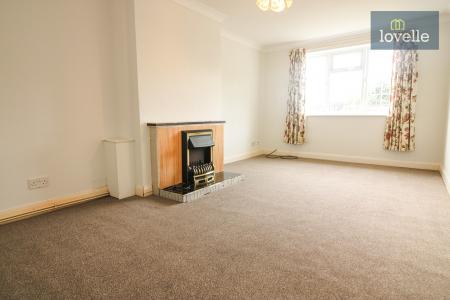 3 bedroom Semi-detached house for sale in High Street, Grainthorpe, LN11
