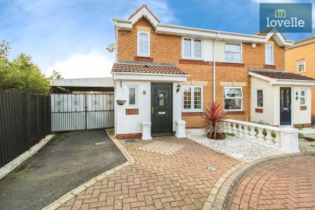 3 bedroom Semi-detached house for sale in Bloomsbury Gardens, Scartho Top, Grimsby, DN33