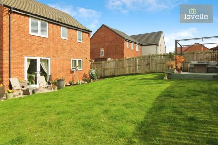 3 bedroom Detached house for sale in Acorn Avenue, Louth, LN11