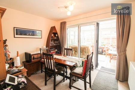 3 bedroom Detached bungalow for sale in Southfield Drive, Louth, LN11