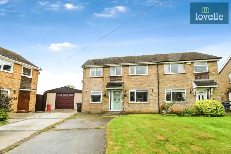 Maple Avenue, Keelby, DN41