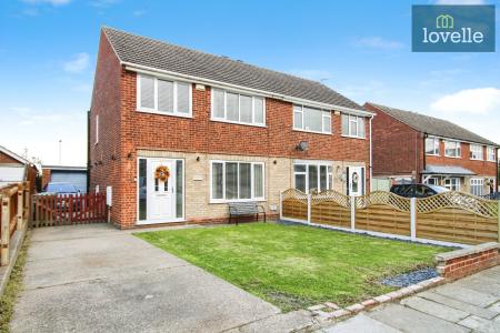 3 bedroom Semi-detached house for sale in Sanctuary Way, Wybers Wood, Grimsby, DN37