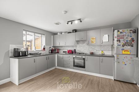4 bedroom Detached house for sale in Cromwell Close, Grimsby, DN31