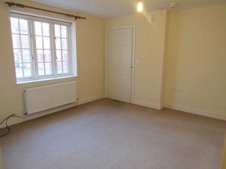 2 bedroom Town house to let in Leakes Court, James Street, Louth, LN11