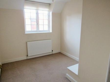 2 bedroom Town house to let in Leakes Court, James Street, Louth, LN11