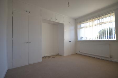 2 bedroom Bungalow to let in Windermere Avenue, Scartho, Grimsby, DN33