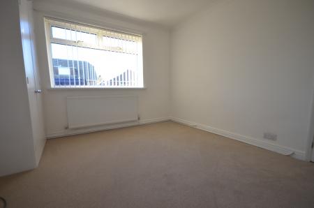 2 bedroom Bungalow to let in Windermere Avenue, Scartho, Grimsby, DN33