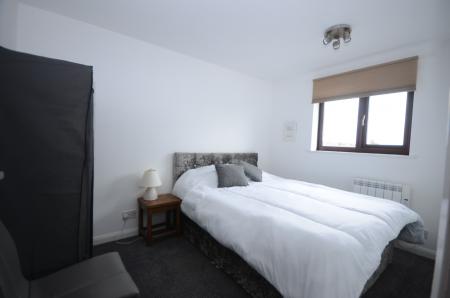 1 bedroom Flat to let in Limber Court, Grimsby, DN34