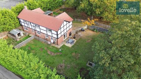 5 bedroom Detached house for sale in Carlton Road, Manby, LN11