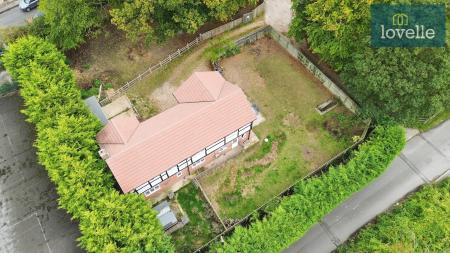 5 bedroom Detached house for sale in Carlton Road, Manby, LN11