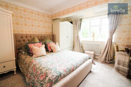 5 bedroom Detached house for sale in Carlton Road, Manby, LN11