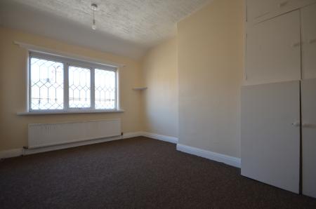 2 bedroom Terraced House to let in Springbank, Grimsby, DN34