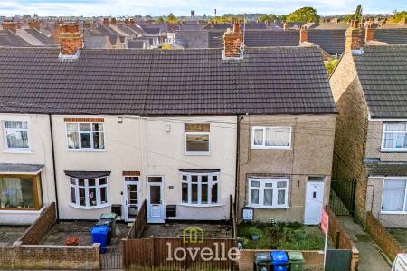 2 bedroom Terraced House for sale in Lord Street, Grimsby, DN31